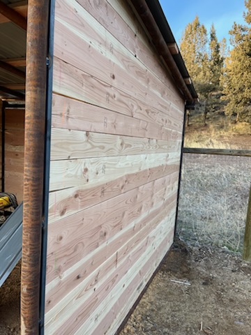 Keep livestock safe with a mobile shelter